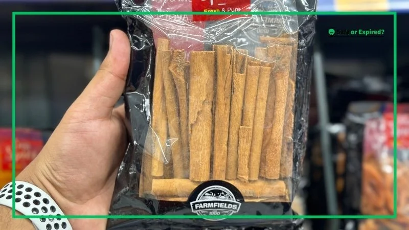 picture of top-quality cinnamon sticks before expiry