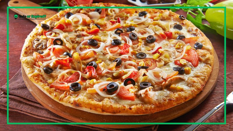 how long does pizza last in the fridge
